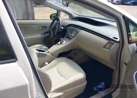 2012 Toyota Prius Two из США, поврежденный, VIN JTDKN3DU1C1607841